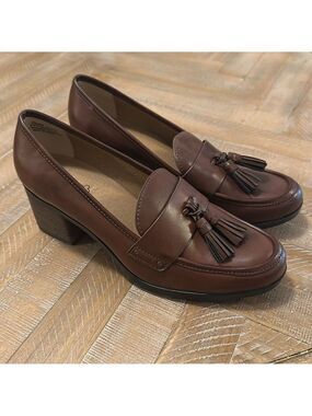 Baretraps Ziloh Slip-On Moccasin Style Loafer with Block Heel in Brown